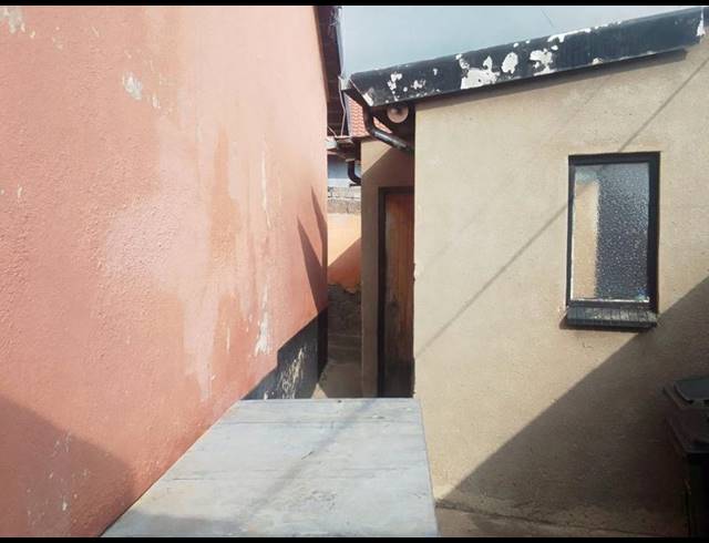 3 BEDROOM HOUSE FOR SALE IN MEADOWLANDS